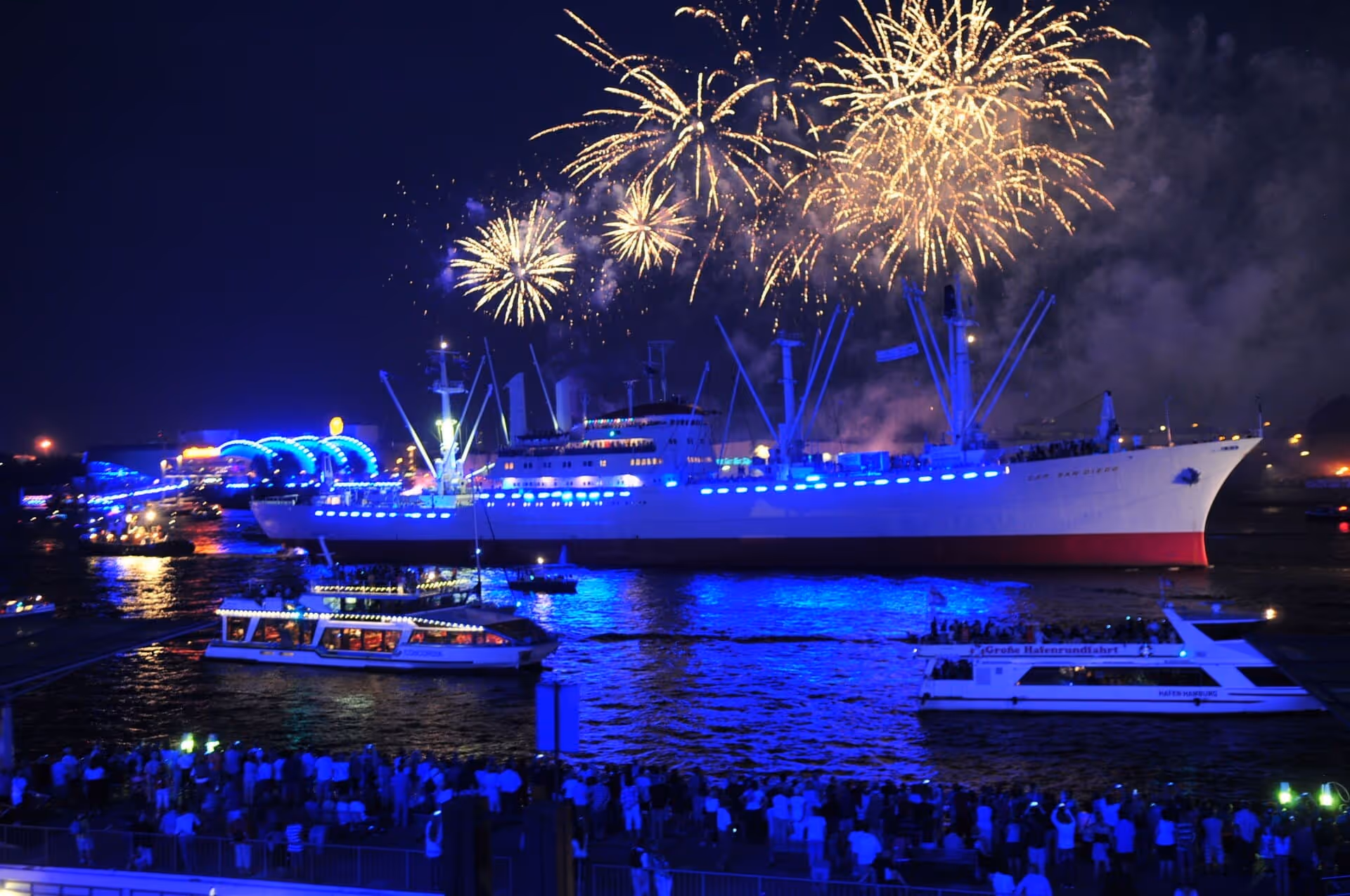 Cap San Diego braucht Rückenwind – Hamburgs Wahrzeichen steuert auf die Werft zu
