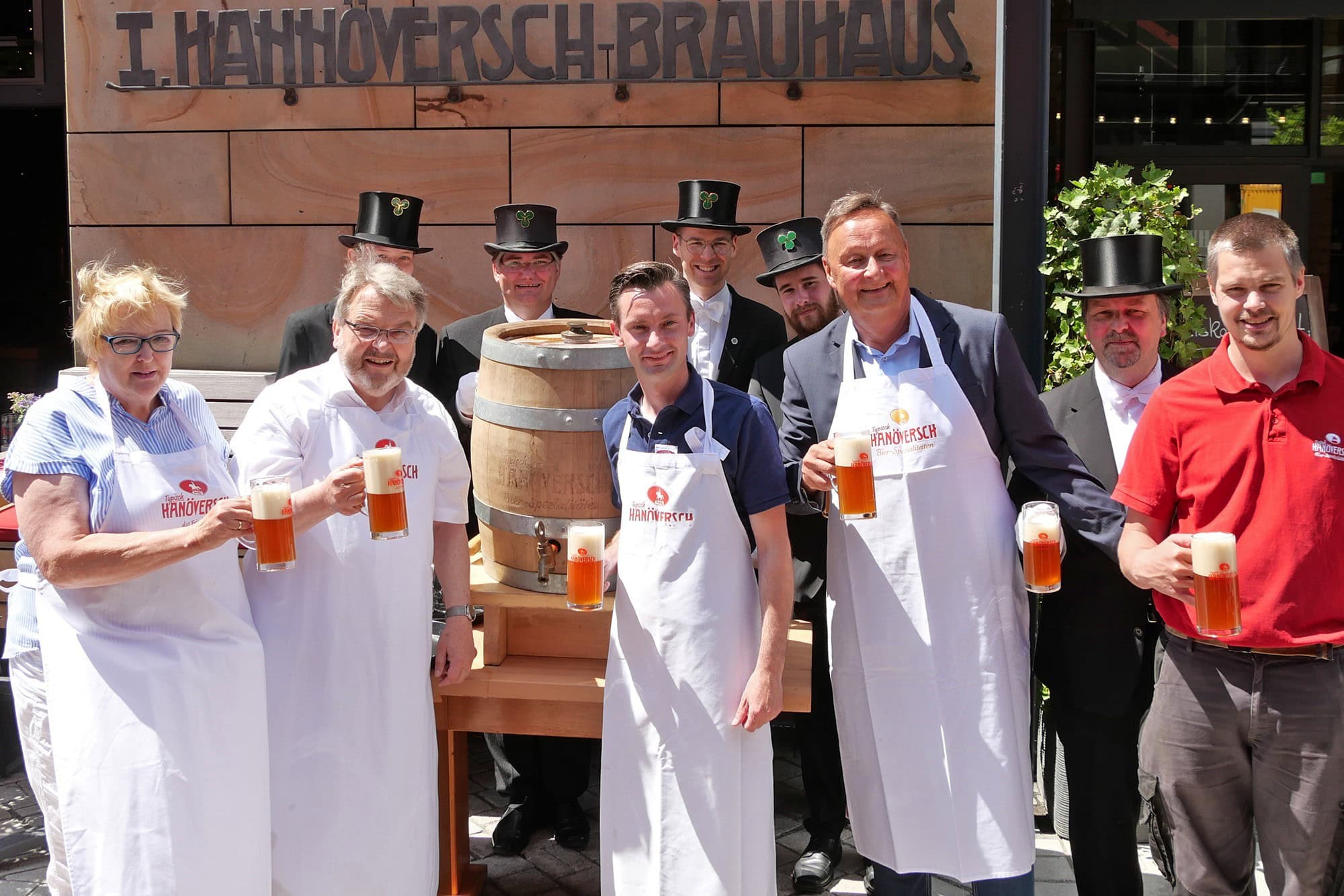 Das Festbier fließt, das Schützenfest kann starten!