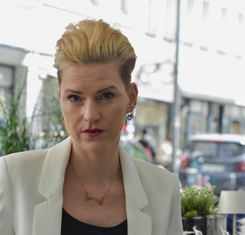 Juni – Zwischen Flip-Flops und Fruchtfliegen