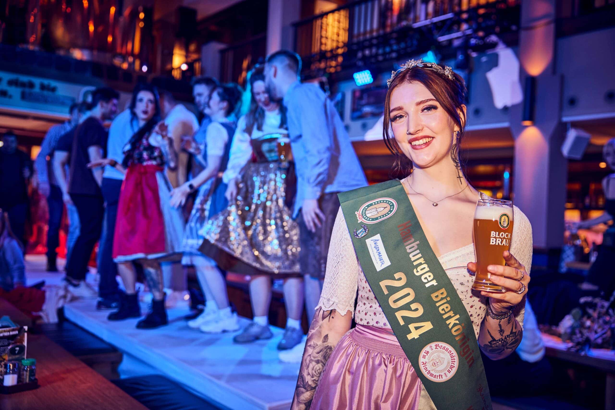 Hamburg begrüßt seine neue Bierkönigin