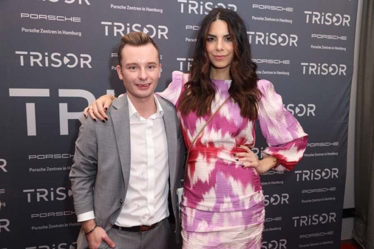 PR-Profi Tim Petersen mit Schauspielerin Lilli Hollunder © Petersen Relations