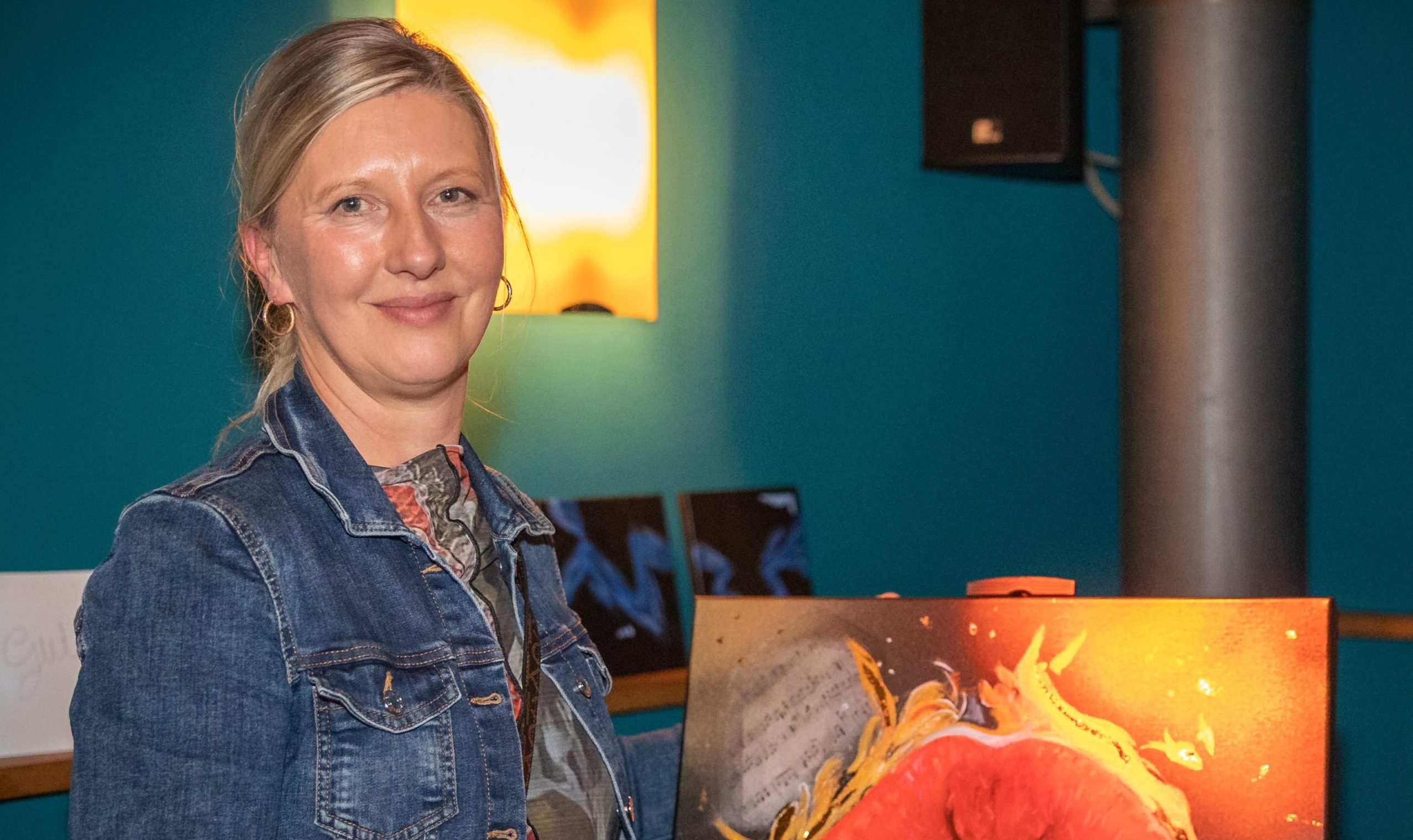 „Alles im Leben hat seine Zeit“ – Andrea Köllmann stellt in der GlowArt Gallery Hannover Laatzen aus