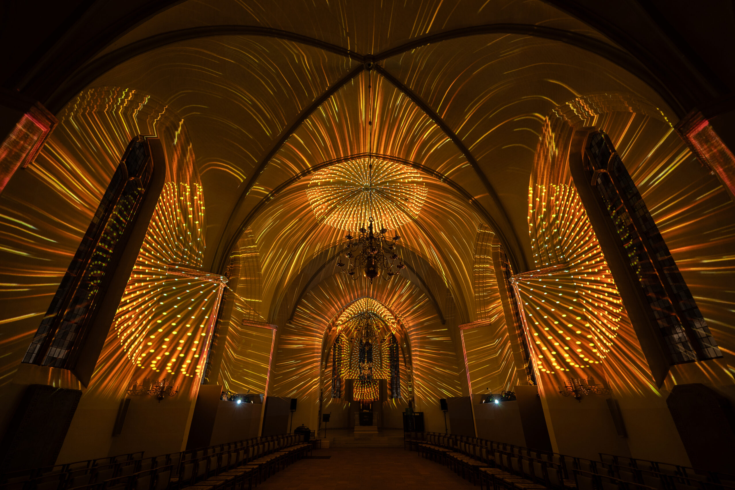 ENLIGHTENMENT in Hannover: Immersive Lichtshow verwandelt die Kreuzkirche ab 30. Januar 2026