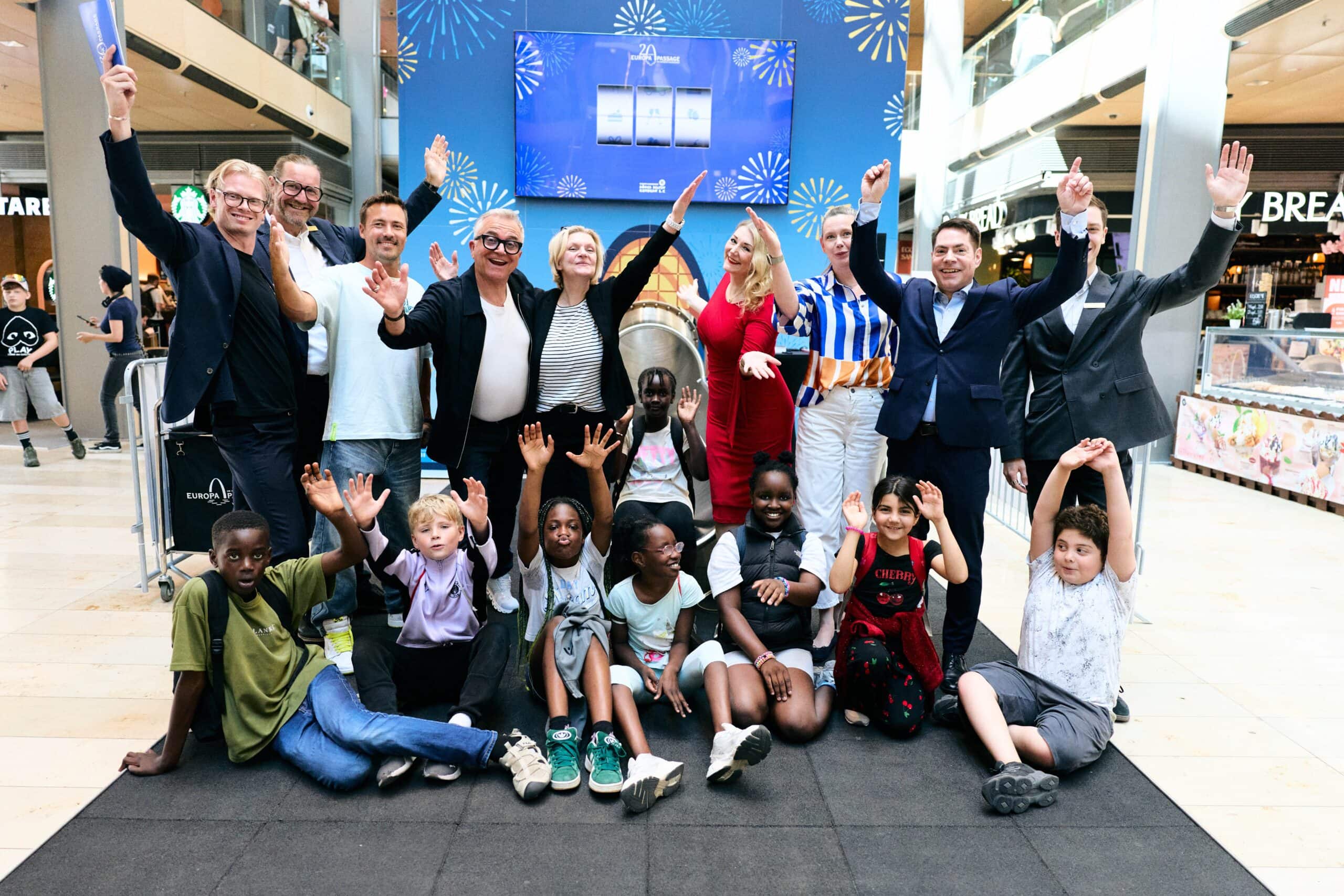 Europas längste Indoor-Rutsche ist zurück: Jubiläumssommer in der Europa Passage