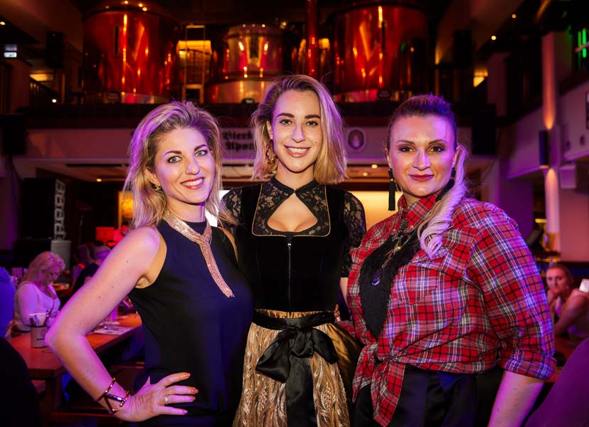 v.l. Christina Deck, Kimberley Schulz und Ella Deck © Jerzy Pruski